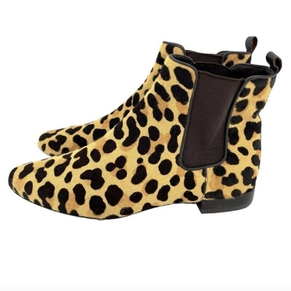 Tory Burch Boots Leopard Print Calf-Hair Chelsea Ankle Bootie 6 - Picture 1 of 15